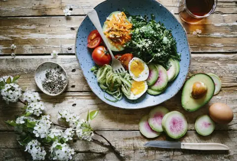 Calories par jour pour maigrir, au-delà du compteur